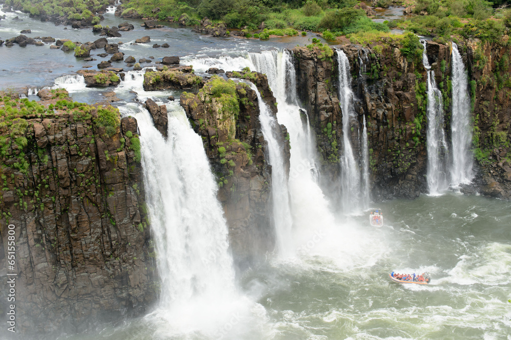 Igauzu waterfall, Brazil Igauzu waterfall, Brazil