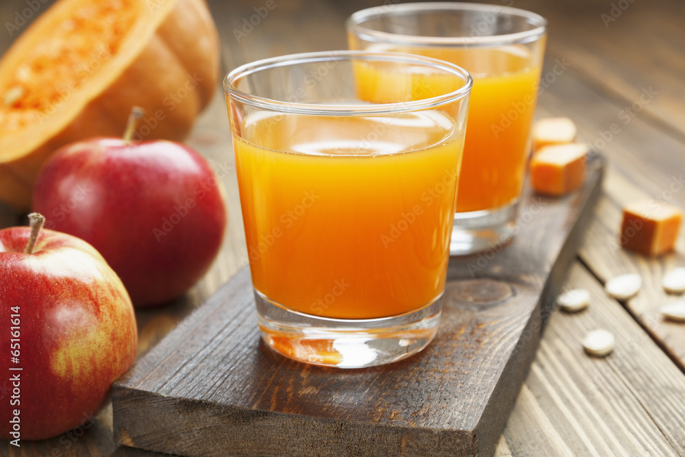 Juice of apples and pumpkins Juice of apples and pumpkins