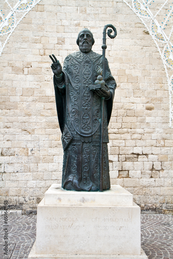 Statue of Saint Nicholas. Bari, Italy 
