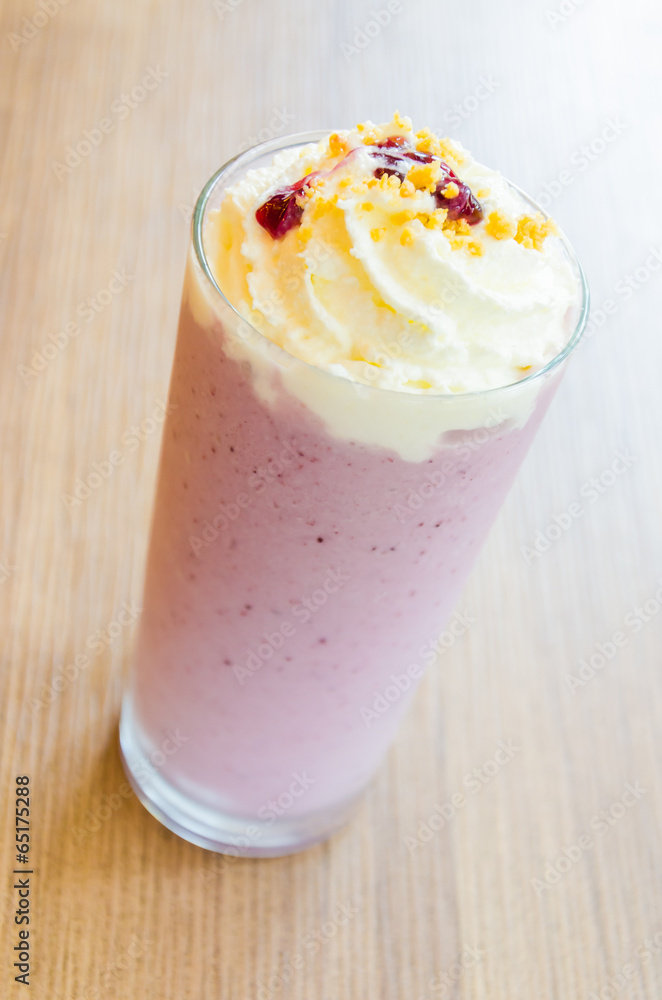 Blueberry smoothie Blueberry smoothie