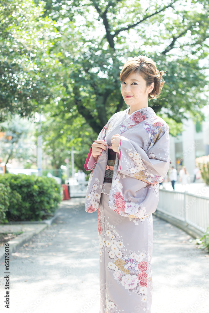 着物の女性 着物の女性
