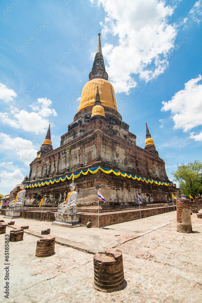 Naklejka premium Wat Yai Chai Mongkol, Ayudhya