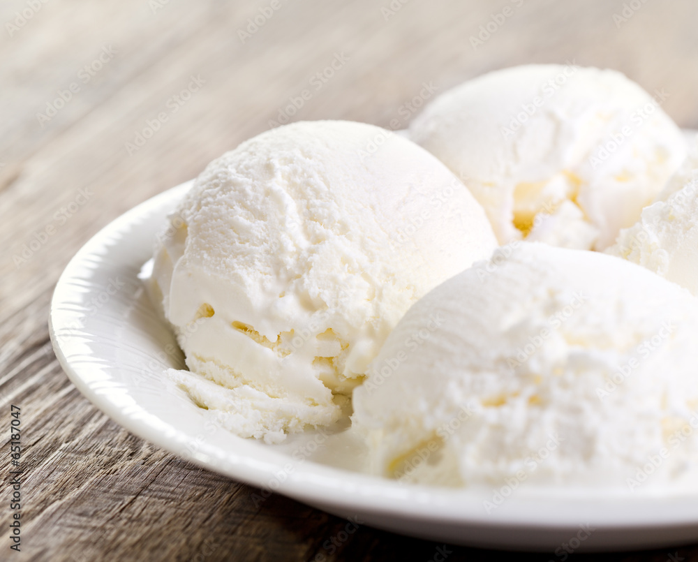 scoops of vanilla ice cream scoops of vanilla ice cream