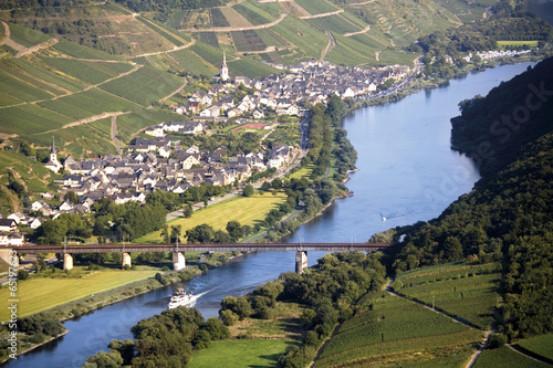 Deutschland, Mosel Fluß und Bremm, Panorama