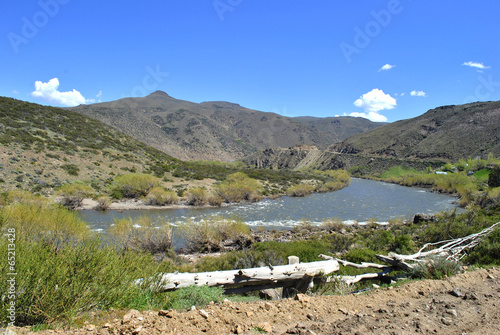 Río Aluminé camino a Villa Pehuenia, Neuquén, Patagonia photo