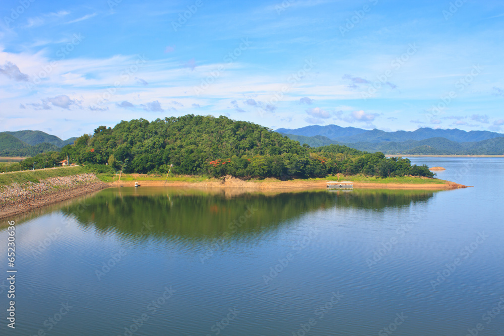 Kaeng Krachan Dam, Thailand
