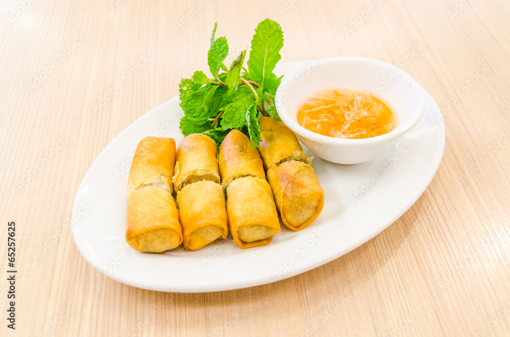 Fried spring rolls