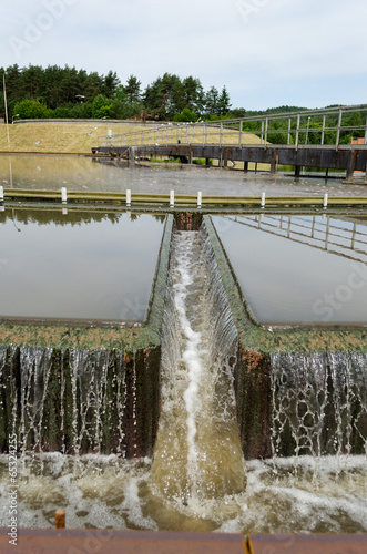 Industrial sewage water treatment mechanism filter