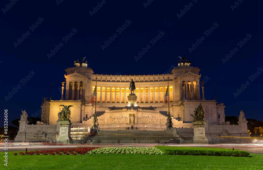 Fototapeta premium Altare della Patria by night - Rome, Italy