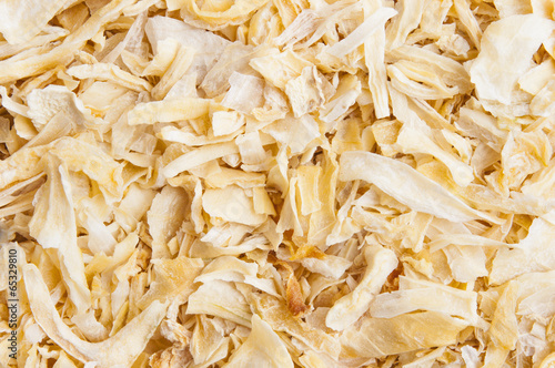 Dried onion