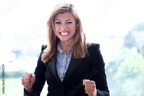 Fotografija Businessfrau ist wütend Porträt