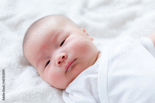 Cute newborn baby © leungchopan