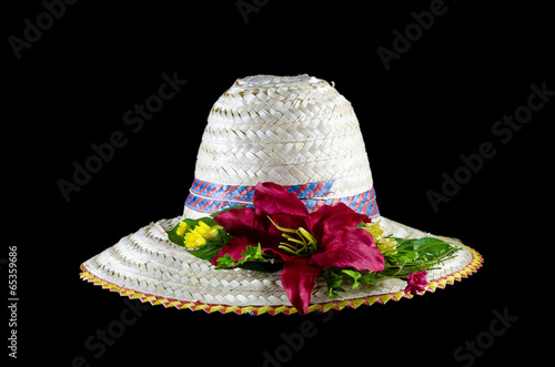 beach hat and flower isolat...