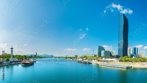 Wien danube Skyline
