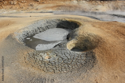 Obraz na płótnie Muddy fumarole