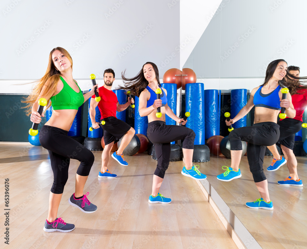 Fototapeta premium zumba dance cardio people group at fitness gym