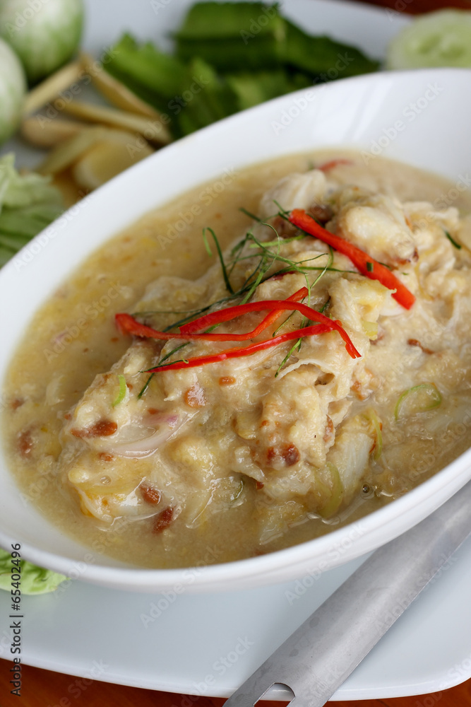 stew crab with coconut milk dip with fresh vegatables stew crab with coconut milk dip with fresh vegatables