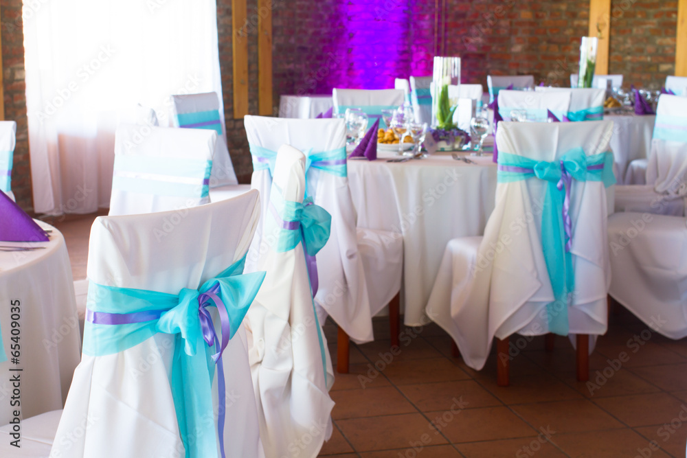 wedding chairs with decoration
