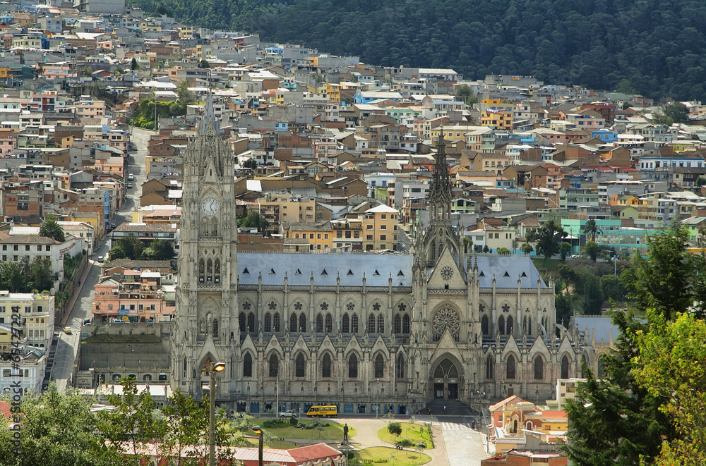 Views of Basílica del voto nacional