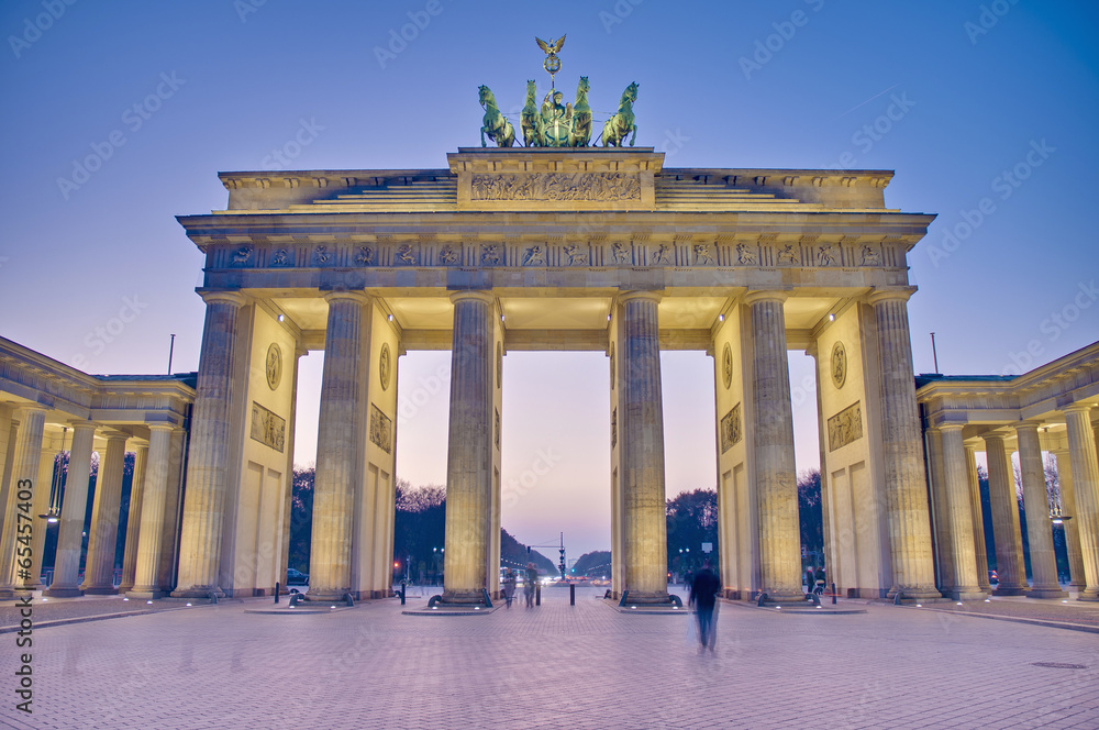 Fototapeta premium The Brandenburger Tor at Berlin, Germany