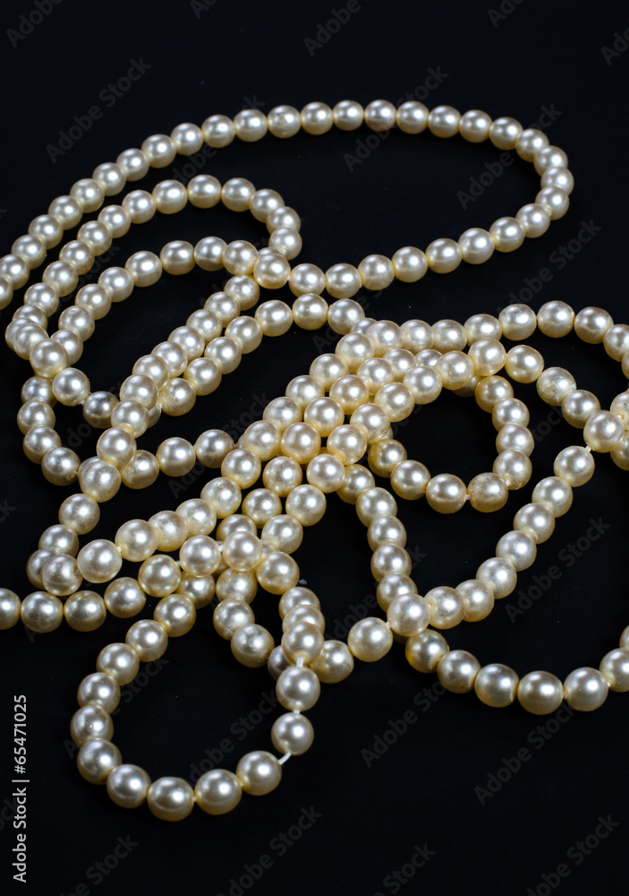 pearls pearls