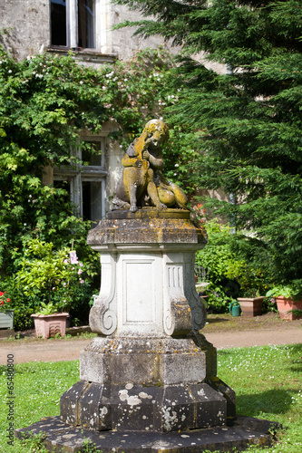 The  sculpture  in the garden of the castle in  Montresor photo