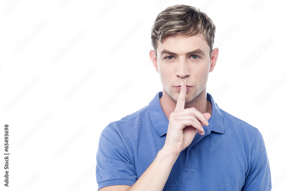 Silence gesture, shhhhh! Silence gesture, shhhhh!