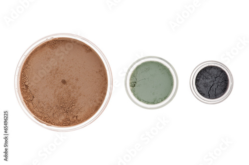 Mineral make-up isolated