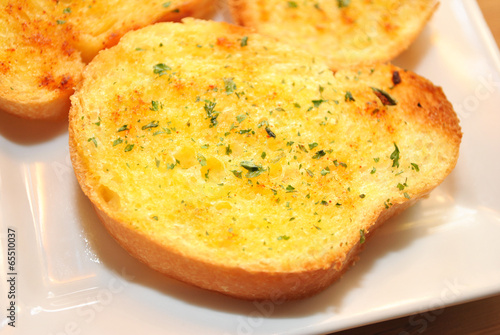 Baked Garlic Bread with Butter and Herbs