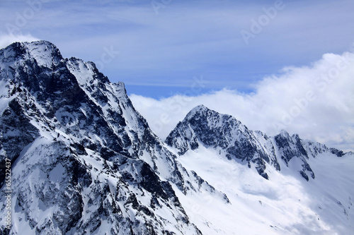 Caucasus, mountains and blue sky © Vasily Merkushev