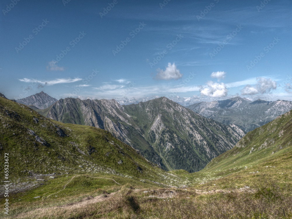 Teilansicht der Alpen in HDR