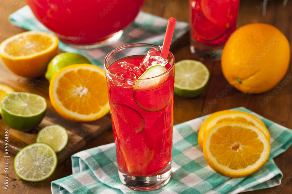 Fototapeta premium Refreshing Cold Fruit Punch
