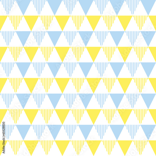 Abstract geometric triangle seamless pattern