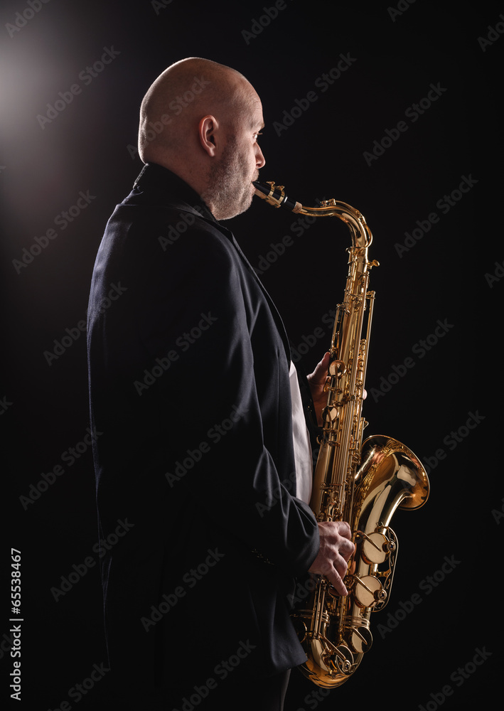 Naklejka premium Saxophonist