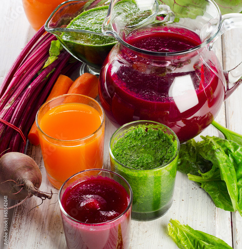 Healthy vegetable smoothie and juice