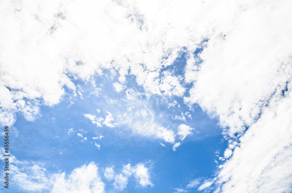Fototapeta premium Cloud on blue sky