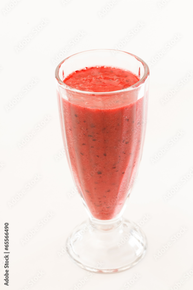 berry smoothie berry smoothie