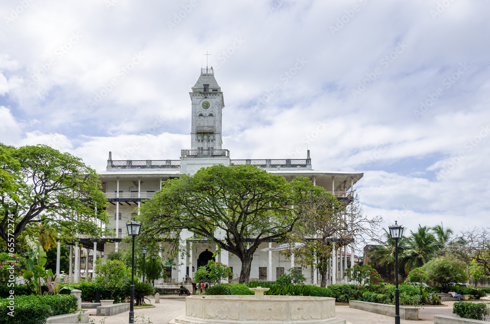 Fototapeta premium House of Wonders