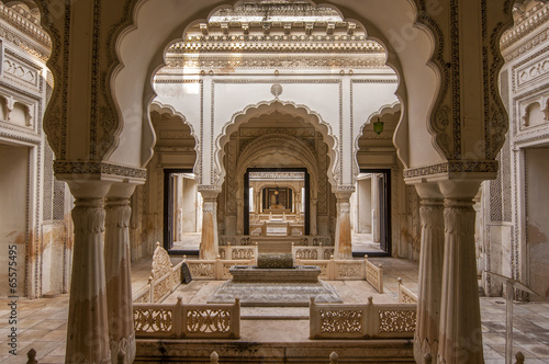 Paigah Tombs