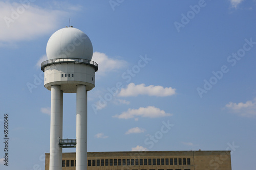 Tower vom Flughafen Berlin-Tempelhof
