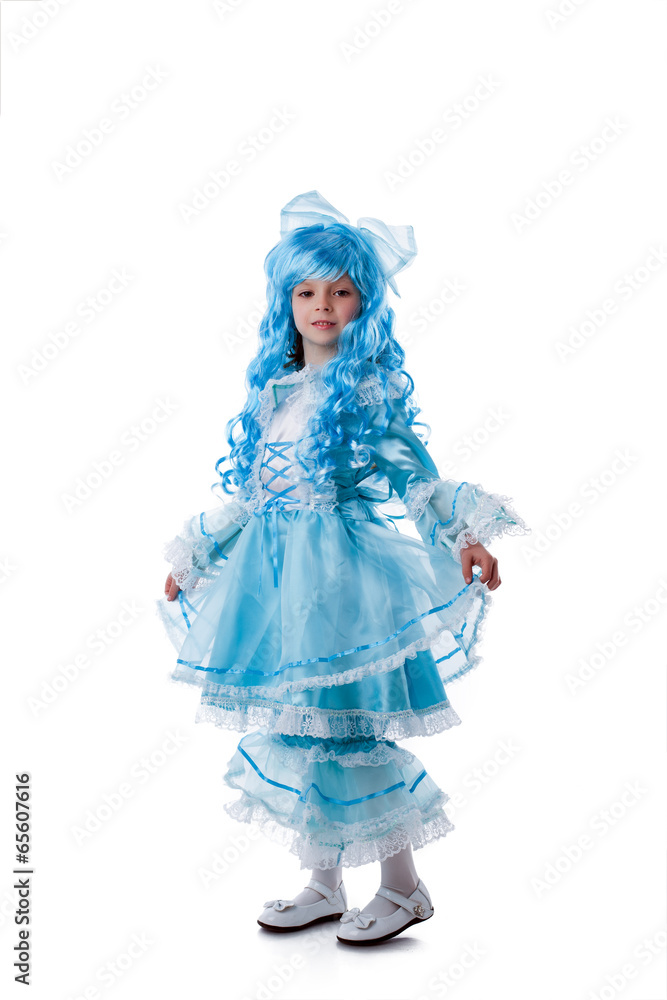 Lovely girl posing dressed as Malvina Lovely girl posing dressed as Malvina