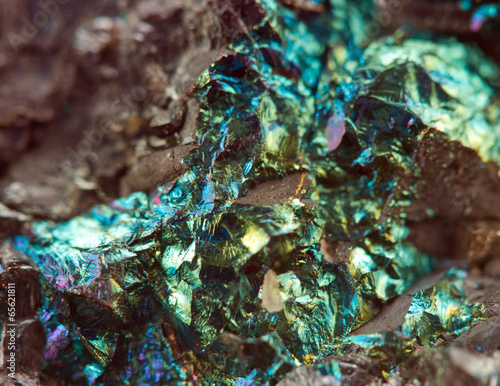 Crystal,nugget, gold, bronze, copper, iron. Macro © assistant