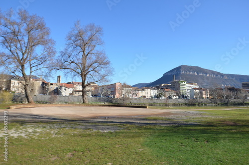 Vue panoramique de Millau  photo