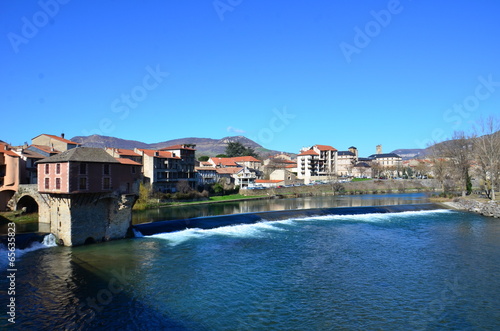 Pont vieux et vieux moulin, Millau  photo