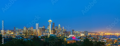 Downtown Seattle as seen from the Kerry park © andreykr