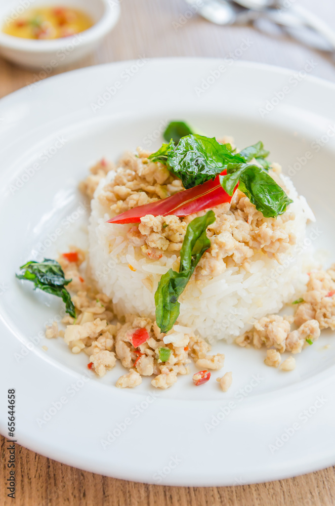Spicy fried chicken with basil and rice Spicy fried chicken with basil and rice