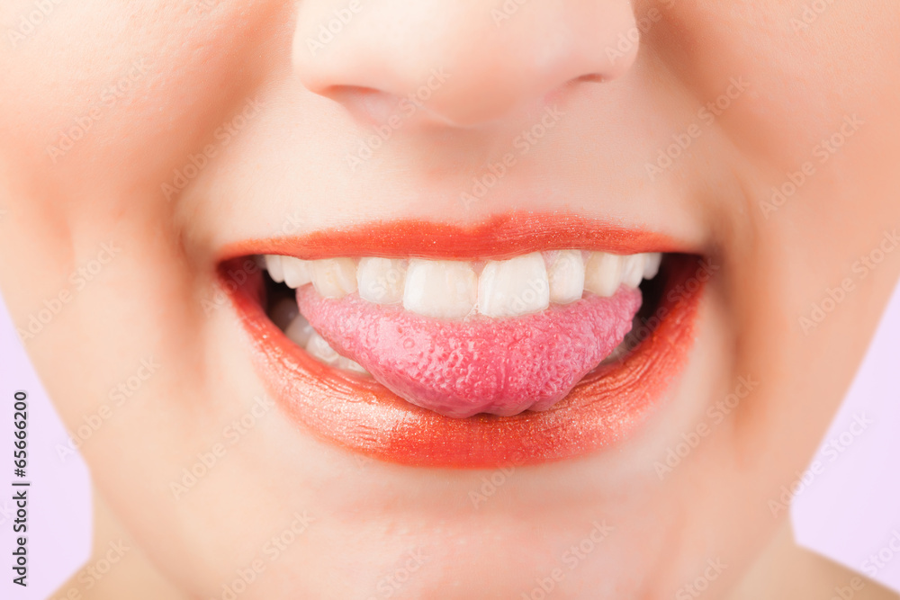 Naklejka premium Beautiful woman red lips close up