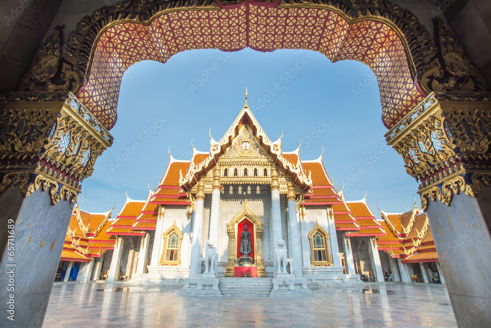 Fototapeta premium Wat Benchamabophit, Bangkok, Thailand