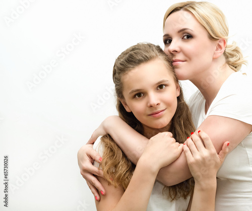 Портрет мамы с дочерью