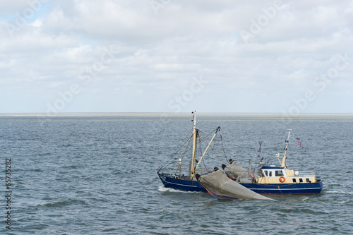 Dutch fishing boat at wadden sea © Ivonne Wierink
